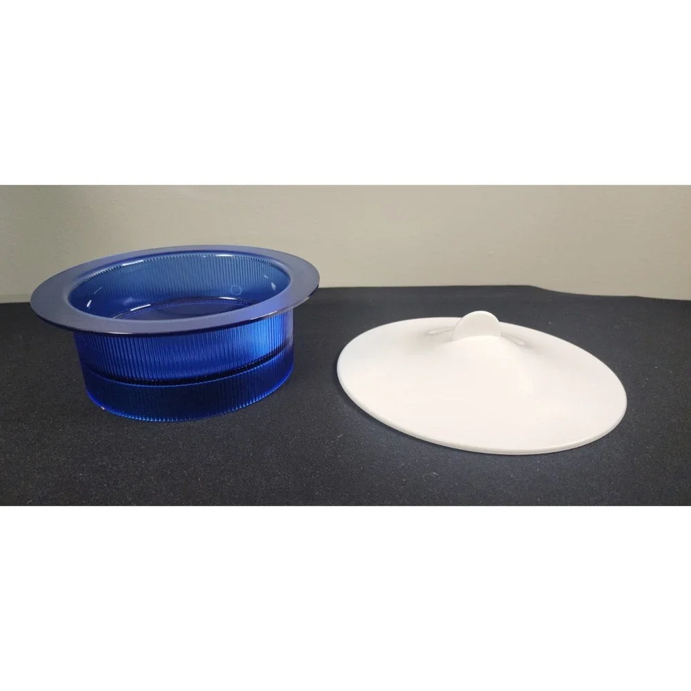 Tupperware‎ Preludio Microwaveable Dip Bowl Plastic Cobalt Blue with lid  #2875